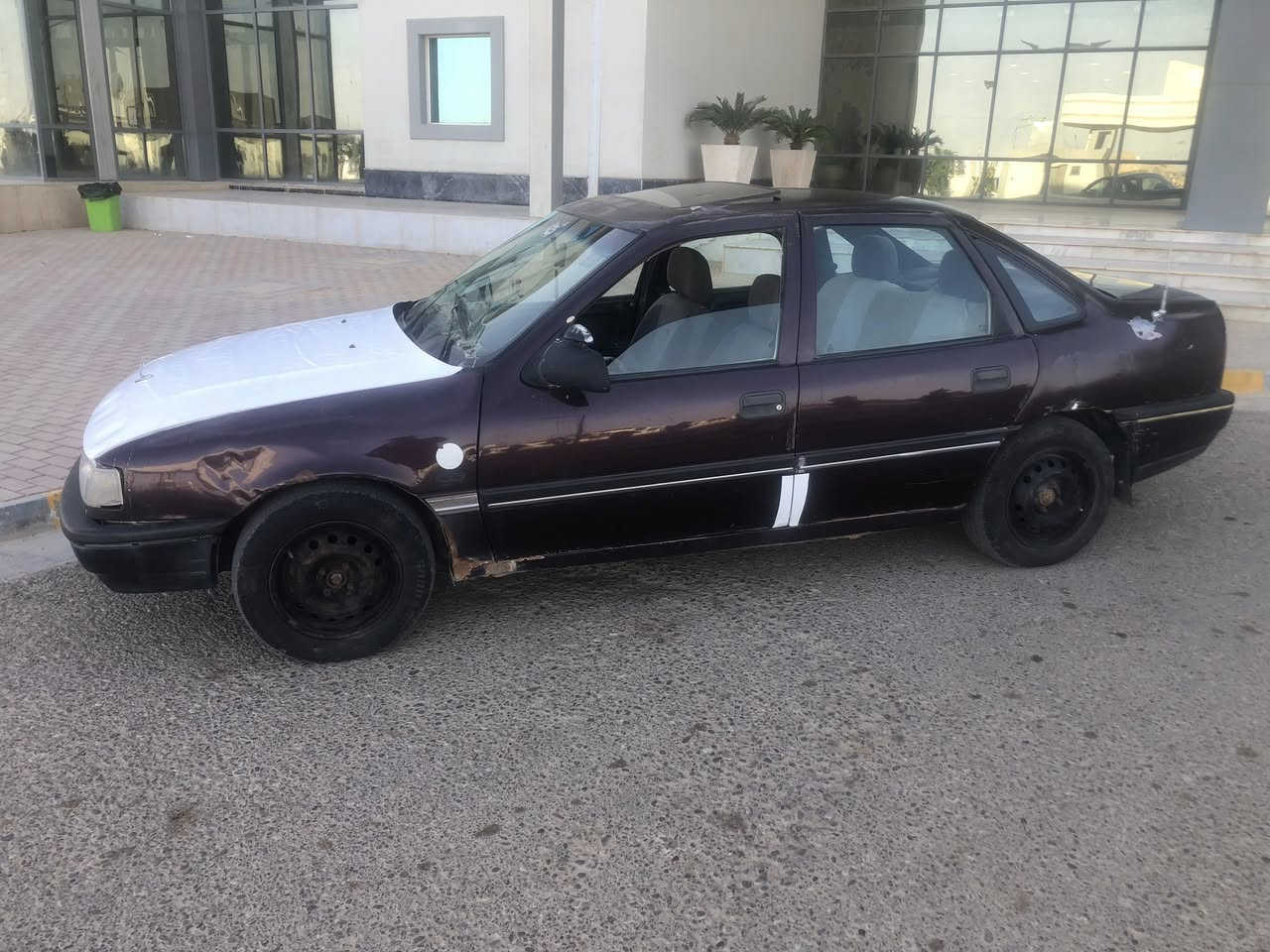 فكتره 1800 
سنويه جديده 
سعر 27 $ بيها مجال 
***********
