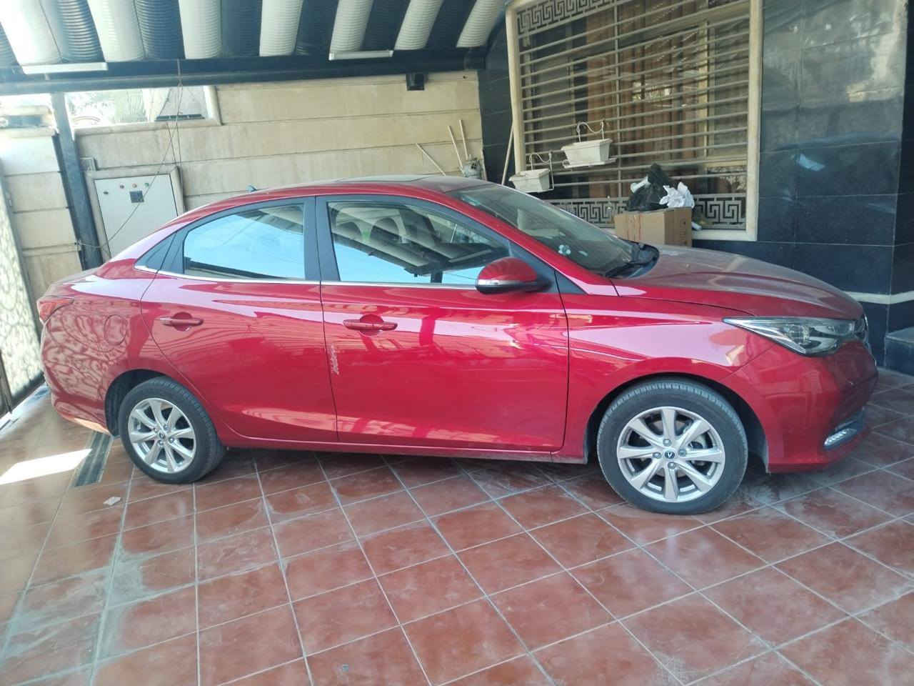 من رخصة صاحب الكروب السلام عليكم.. للبيع شانجان السفن  زيرو ماشية 900  كيلو متر فقط موديل 2025. اللون ماروني. سلايد. كشنات جلد. محرك 1500. رقم بغداد. السعر  16 مليون وبيها مجال. للأستفسار على الرقم ***********
