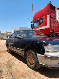 بطه مديل ٩٣ رقم بغداد بيها وكاله عامه عندي مكينه ٢ ونص لاتبخير ولاصرف ...