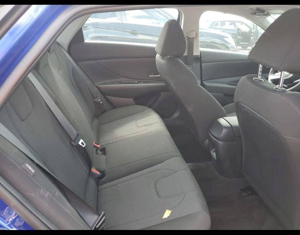 النترا ٢٠٢٤مكينه ٢٠٠٠دوش ماشيه ٥٩كيليو متر مال بيت نضيفه موجود حادثه داخل المنشور سياره مكفوله من الشواصي والغود السعر ١٦٣وبيه مجال قليل الاستفسار ***********
