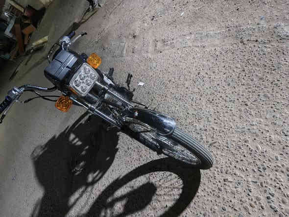 سلام عليكم دراجه نامه شلامجه موديل 20دراجه نظيفه ع وظعيته مال شركه دراجه نظيفه وجاهزه وراق وكيله سيد جعفر مكاني ميسان قضاءقلعه صالح ‏‪***********‬‏ سعره 750 وبيه مجال قليل
