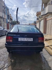 رينو موديل 91 صبغ حداديه عام. طخم تاير جديد دوشمه جديد كهربائيات شغاله...