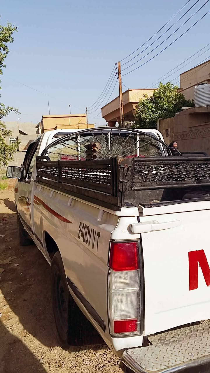 سلام عليكم
بيكم نيسان تك جوكر كامل من كلشي منضومة تبريد كامله نقصه بس كمبريسر فقط 

تحويل مباشر 

محرك وكير 2005

بدي مع غلاف 2009 

أصل موديل 97 السعر ٣٧ وبيه مجال 

عنواني الانبار قضاء هيت 
للتواصل ***********
