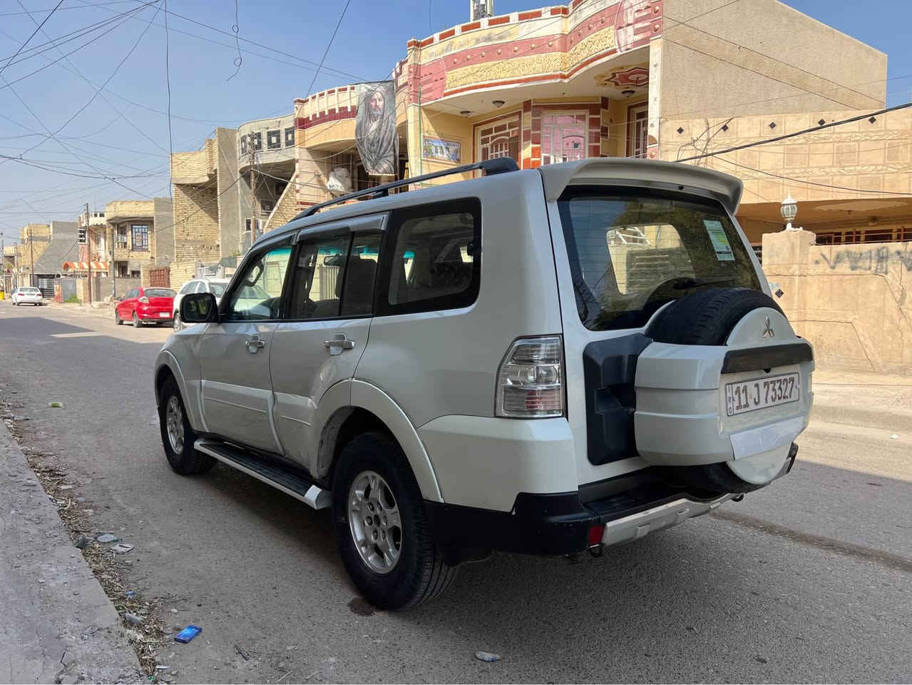 السلام عليكم 
للبيع باجيرو موديل 2008
رقم بغداد
محرك 3ونص شاده جديد 
ماشيه 300الف 
السياره جاهز من كل النواحي 

بيها صبغ 4قطع  
جاملغين وبنيد. وجاملغ خلفي .اثر طخات وشخوط بدون اي ظرر داخلي 
السعر 92 قفل قفل  للاستفسار ع 
*********** مكاني بغداد السيديه 
متوفر واتساب بغداد, العراق
