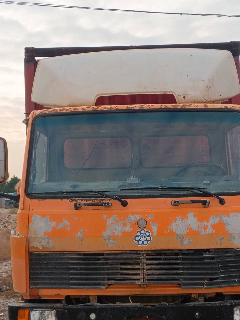 السلام عليكم إلبة البيع موديل 92 رقم ديالى طول 7ونص  
محرك سوبر   تفاصيل اكثر اتصال ع الرقم ***********
