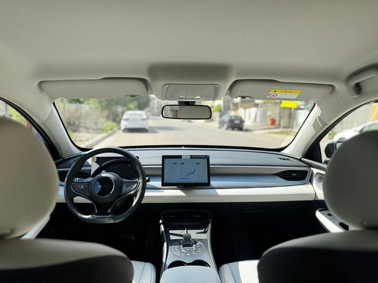 سلام عليكم BYD  سيل 5 موديل 2025 سياره رقم اربيل  ماشيه 4 الف بدون اي شي حتى ملاحظه صغيره مابي استفسار اتصال *********** كركوك, العراق
