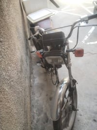 ايراني موديل 2023 مكينة لاطشة  كهربائيات كلها شغالة 07821179974