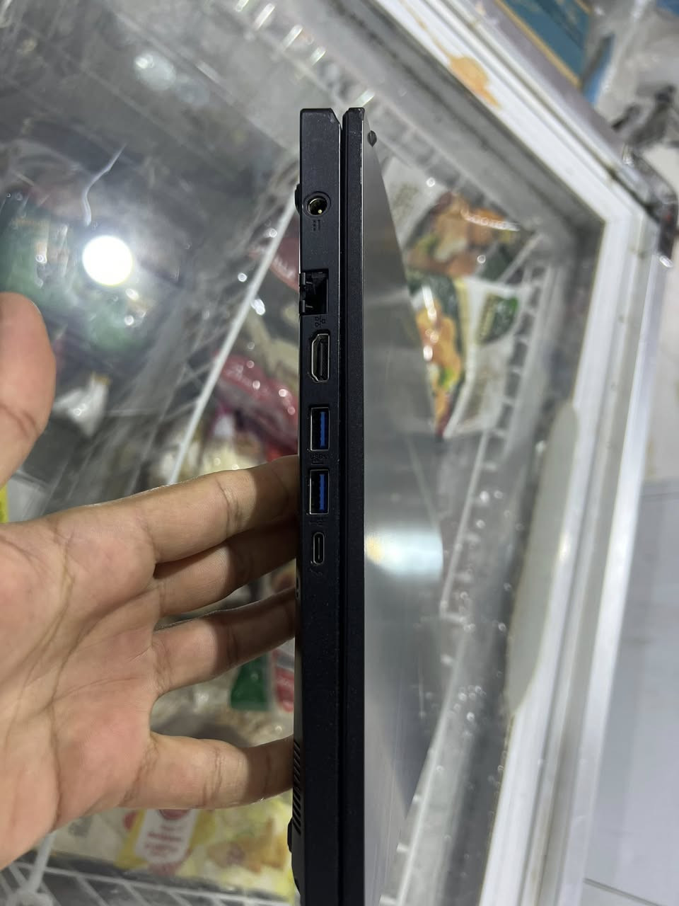 Acer Nitro ANV15-51-71PD 17-13620H 16 512 RTX 3050-6G 15.6  144hz
مشحون ٣٠ مرة فقط 
***********
