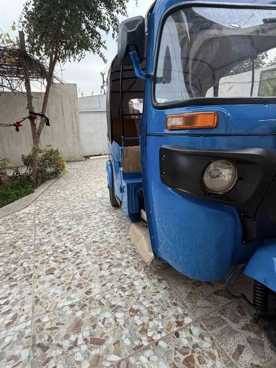 سلام عليكم تكتك 2021 تكتك تعمير جديد تكتك نضيفه حيل بيه طخه من وره يم بكلايت سعر 7       ملاين قفل (***********)موقع شهداء سيديه (ملاحضه تكتك مرقمه (رقم او سنويه ) رقم نكليزي تكتك بسمي تحويل ثاني يوم)
