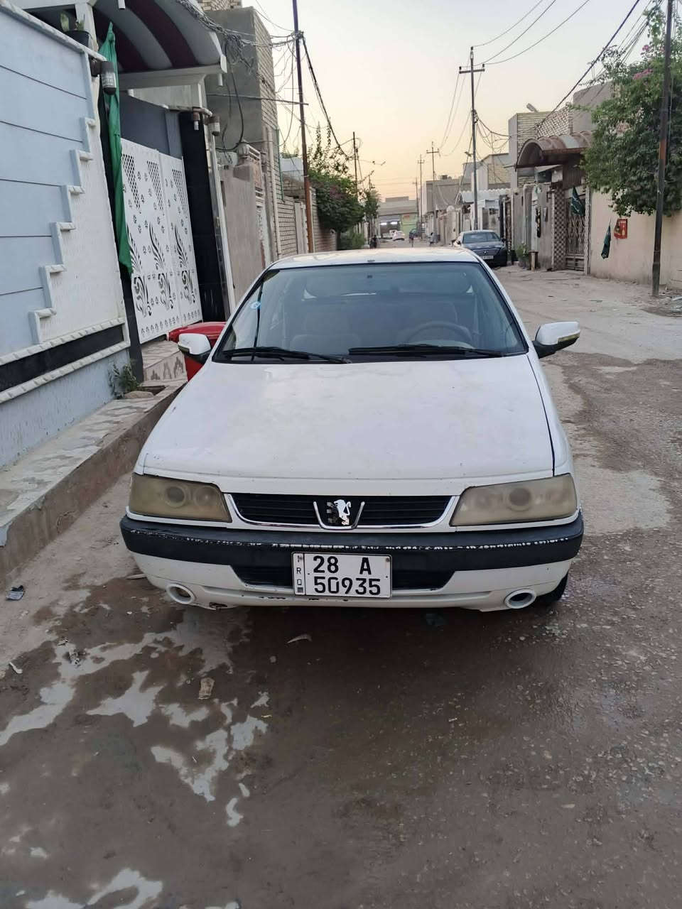 سلام عليكم بيجو ٤٠٥ للبيع رقم نجف نكليزي بسمي مداور ثاني يوم سنويه نهايت ٢٠٢٧ مديل ٩ هزه جديده سنتر لوك داخل بيجي دمام بلجنطه تخم تاير جديد كير مكينه مكفولات سياره مابيه ضربه قويه سعر ٢٨ وبيه مجال قليل مكاني نجف سايدين المطار استفسار أكثر اتصل ***********
