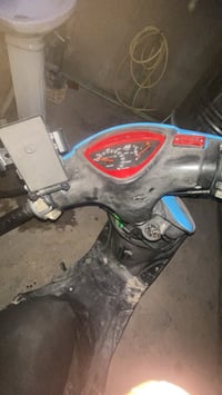 دراجه ماكس عدله للبيع اي نقص مابيه دراجه ماشاءالله عليه كلشي شغال بيه ...