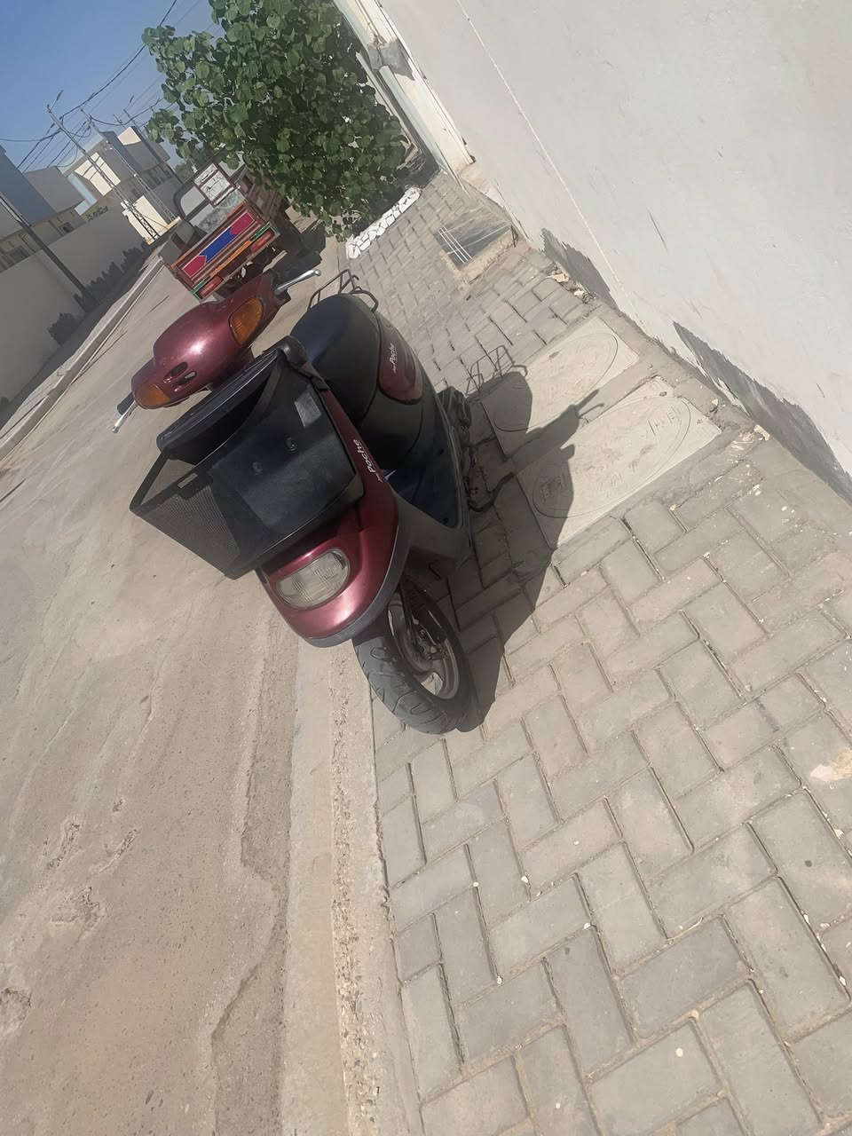 دراجه منغولي شوفت عينك النضافه الدراجه مال حاويه سلف هندر اشاير يمنه يسره لايت زنون هندر كهربائي كله شغاله بلاديه كله مكان كربلاء حي العمل الستفسار عل هاذا  ا  السعرخاص الرقم بي بس واتساب اتصل عل واتساب ***********
