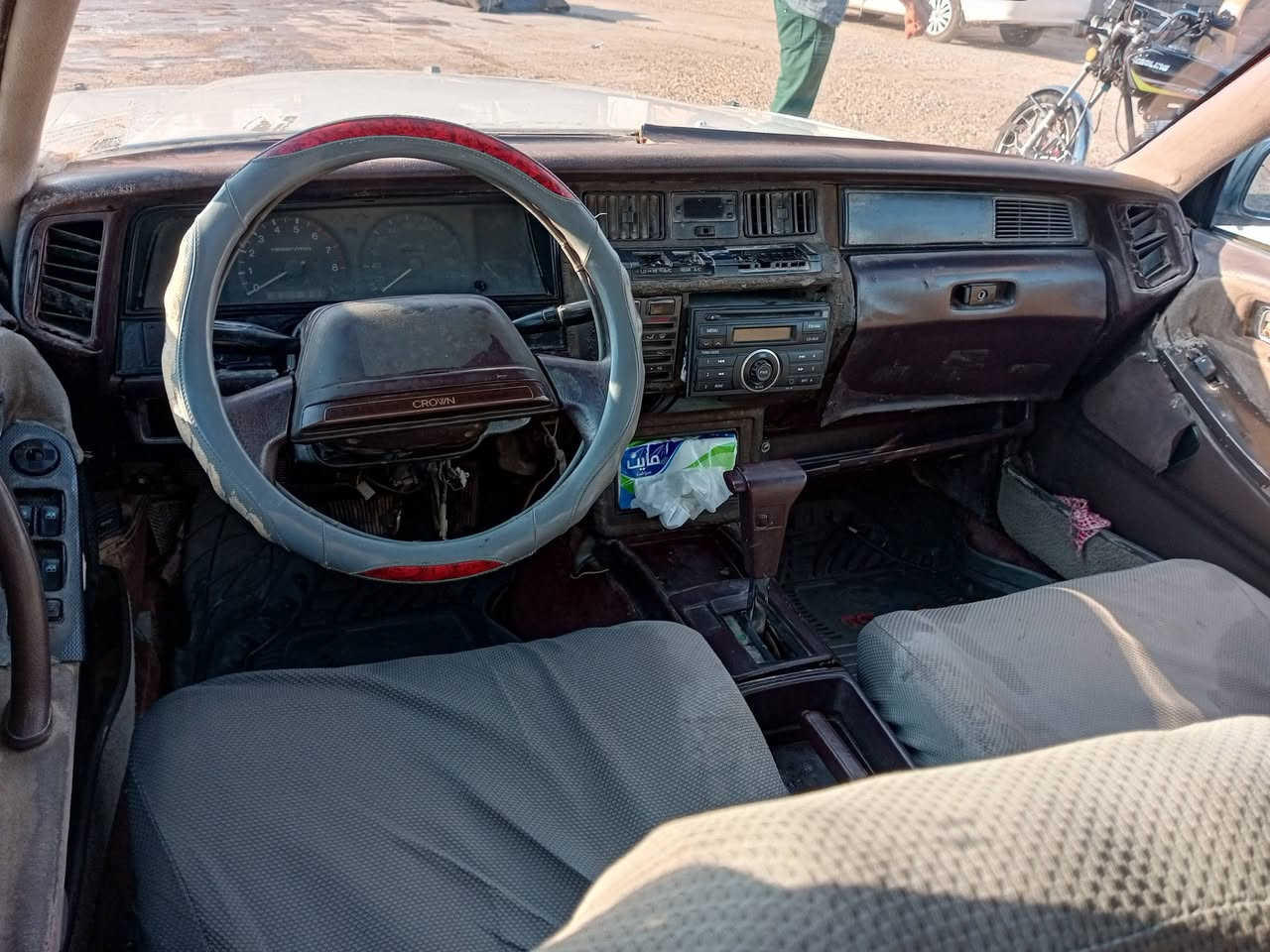 السلام عليكم هارتوب موديل 1988للبيع السياره ايسر بلاد مامحور النقص البيه مكينه بيه بكن والحداديه والباقي كفاله عامه من اصوليات والبيع شرط التحويل رقم الهاتف ***********
