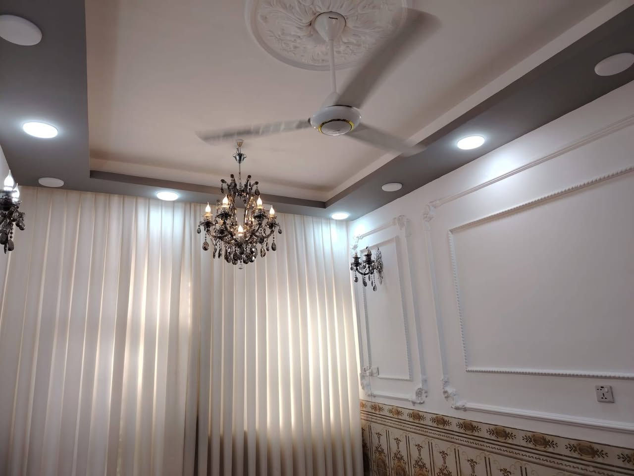 بيت للبيع حي السلام 100متر
على ساحه طابق ونص بناء جناي درجه اولئ خلف مجمع انطاكيه غرب مدارس صناع الوائل

غرفه وصاله وستقبال ومطبخ وتخاريج

وفوك غرفة وصالة وتخاريج 

مطلوب اسكان 16 مليون

تسديد بل شهر 157

تفاصيل أكثر علئ خاص


**إذا كنت صاحب هذا الإعلان وتريد حذفه لأي سبب، رجاءا أرسل رسالة إلى الدعم الفني**