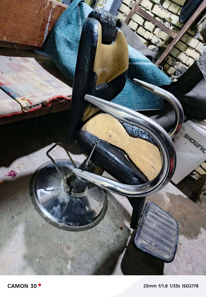 كرسي حلاقه لبيع مكان بصره طوبه ونخيله سعر 80بي مجال


**إذا كنت صاحب هذا الإعلان وتريد حذفه لأي سبب، رجاءا أرسل رسالة إلى الدعم الفني**