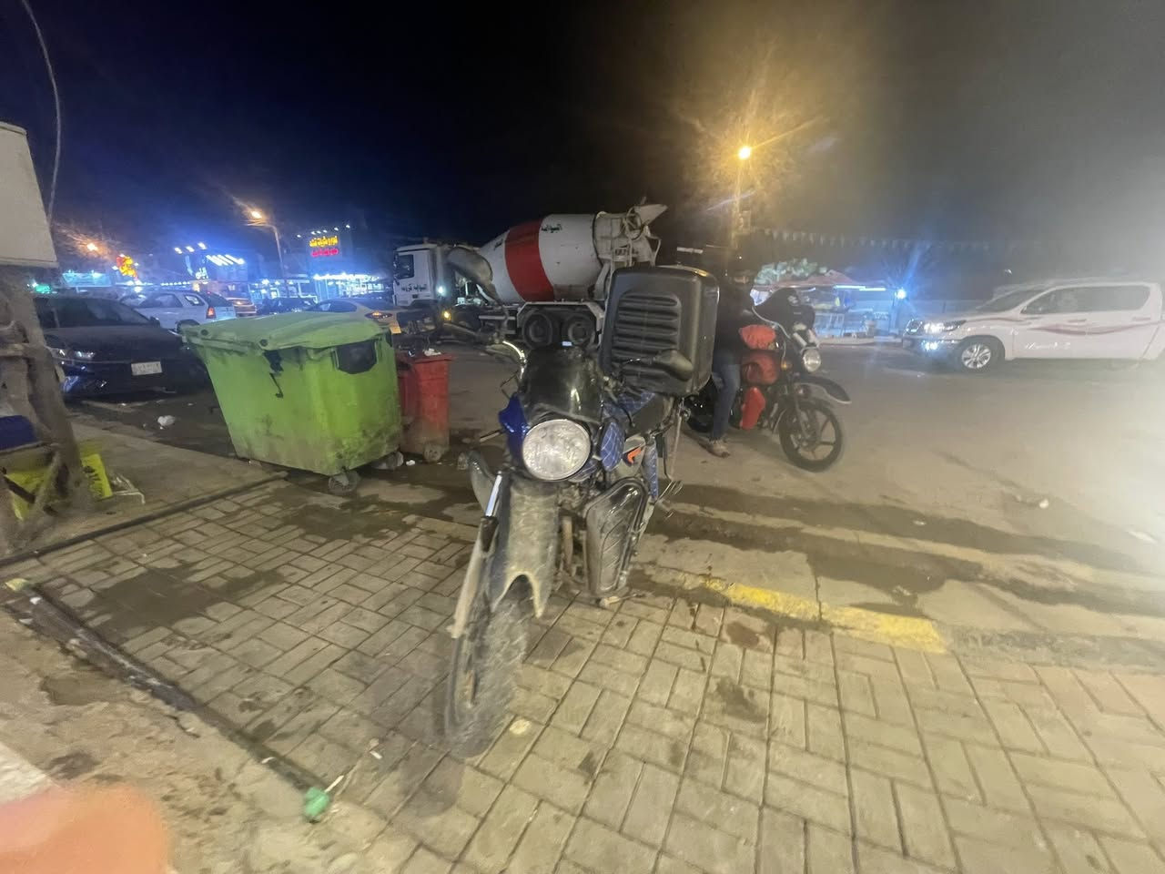 دراجة بوكسر للبيع طافية و مابيهة اوراق اكلفلك عشاير و قانون سعر ٥٥٠وبيهةمجال دراجة موديل ١٩ أربعة كير مكان دورة البعيثة رقم ***********متواجد واتساب
