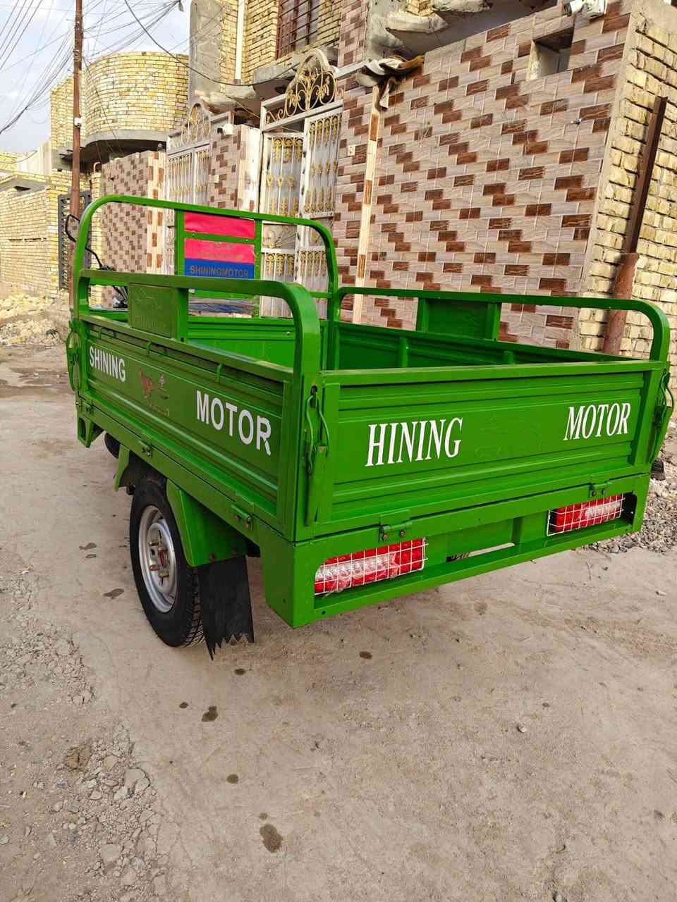 سلام عليكم اللبيع جديده السعر مليونين ونص  شراي اتصل‏‪***********
