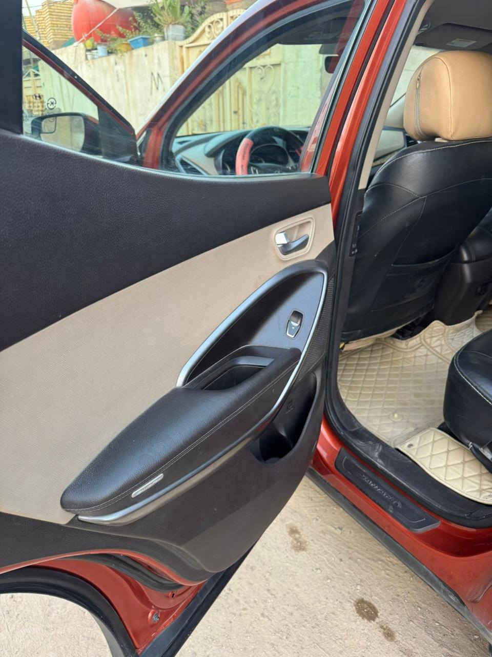 #السلام_عليكم.. 🤚
للبيع سياره #سنتافيا موديل 17 فول مواصفات 
وارد امريكي .. #حجم المحرك (2400)
رقم بغداد جديد (انكليزي) شرط التحويل❄️
تخم تاير سياره خير من الله بالعافيه ع الياخذها
#العنوان .. بغداد .. قرب مجمع #بسمايه السكني 
السعر 140 $ الرقم (***********)
#ملاحظة ..رجاء بس الشراي يتصل  🤍💯
