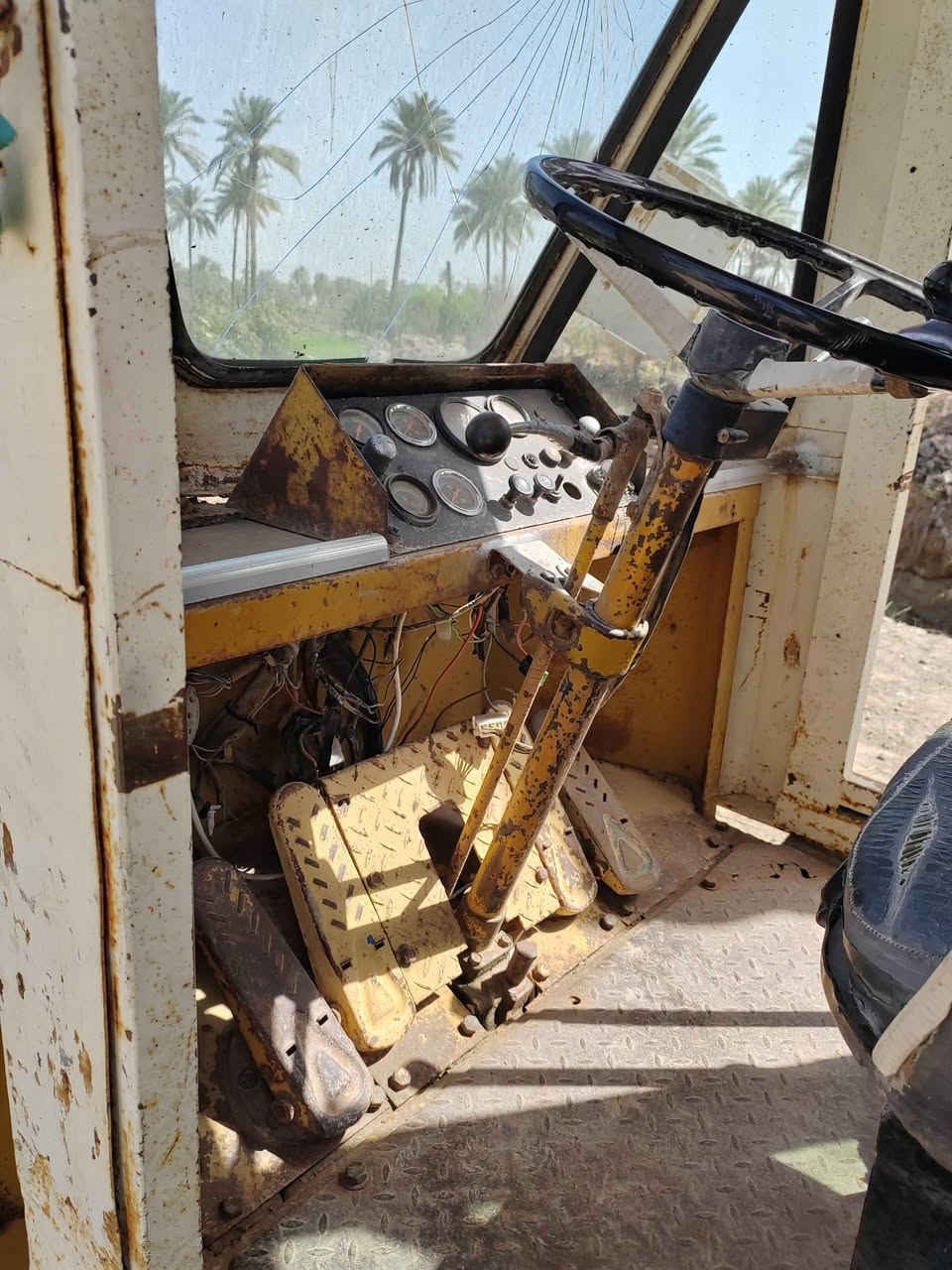 سلام عليكم شفل كاوسكي ٧٠ مديل ٨٢ بريك شغال تايرات زوج جدد دفع رفع جاهز رقم بصره بسمي مداور ثانيوم *********** تصل وتدلل متواجد مكانه نجف سعر ١٢٥ وبي مجال
