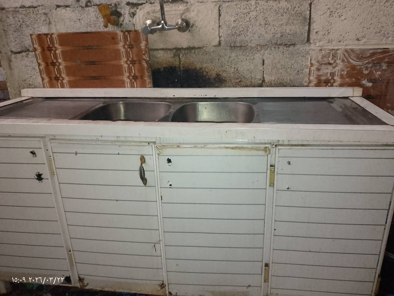 عندي هذن كاونترات للبيع لو بدالهن سنك وملحق بابين


**إذا كنت صاحب هذا الإعلان وتريد حذفه لأي سبب، رجاءا أرسل رسالة إلى الدعم الفني**