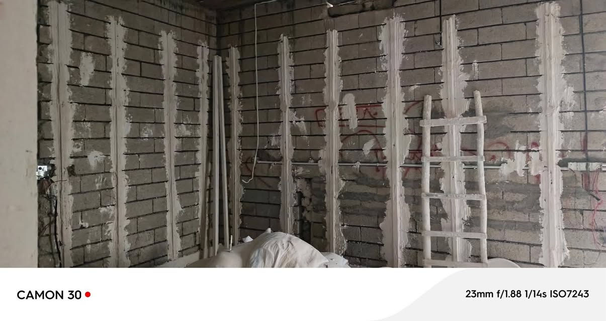 كادر لبخ جص من الموصل يتكون من خمسة اسطوات و  خمسة عمال شرط شقل مسطره والتزام وسعار مناسبة اتصل ودلل ***********
