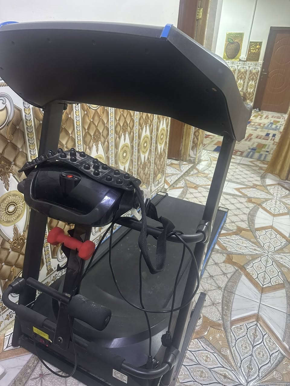 سلام عليكم جهاز جري (كارديو)نظيف اخو الجديد مستعمل قليل كلش وياه جهاز تنحيف للبيع سعر 400 الف مكاني البصره القبله ***********
