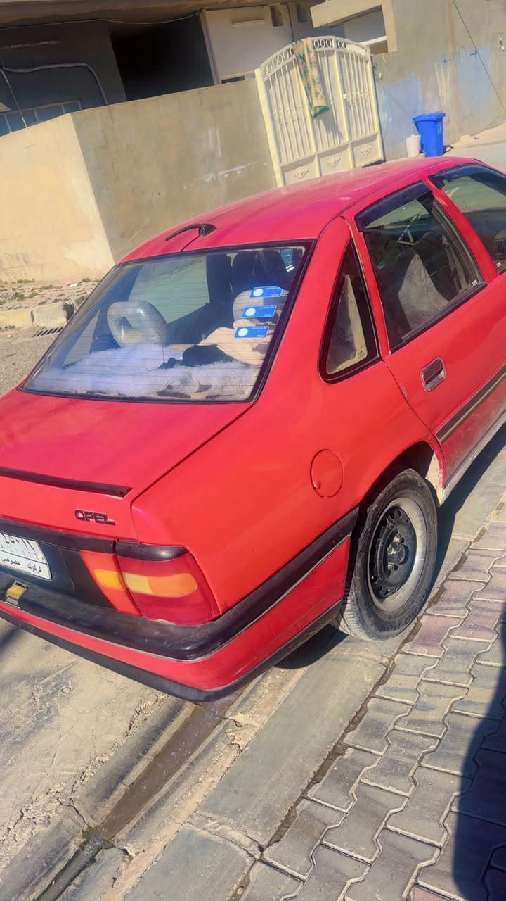 اوبل فكترا للبيع
موديل 89 
سياره بدون صبغ بس هلال صبغ 
محرك 20  محرك وگير بشرط
سنويه لحد 2028 
بطاقه بانزين موجود وياها 
سياره كل عيب مابيها  
شرط تحويل 
سعره 34 وبيها مجال 
سياره موجود ابداقوق 
يرهم قسط هم حسب الاتفاق 
***********

