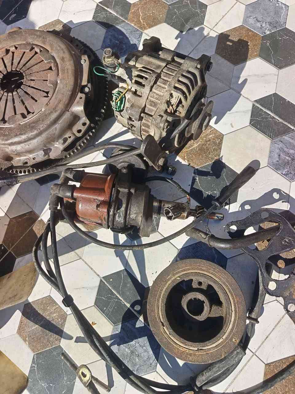 سلام عليكم غراض بيكم ٨٩البيع محرك كايم كروسيده كير بيه غره بثاني كلج مروحه ديلكوه وبلكات وسلف ودينموه شغالت كلهن كلج مروحه عينه وصينيه شغالات كلهن سعر ٥٠٠ وبيهن مجال مكان بصره ابو الخصيب رقم الهاتف ***********
