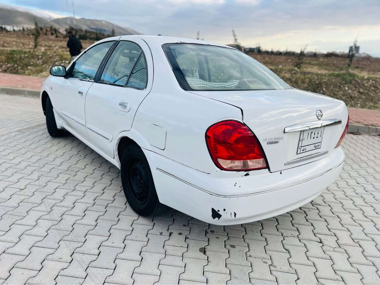 سعري  43$   مه عامه له   ***********
نيسان سه ني موديل  2007 كتابي مزايده ي له گه له به ناوي خومه وه يه  وه كاله ت اكه م به ناوته وه دواي ده عميكي كه مي هه يه سنوقه كه ي  گيرو مه كينه به شه رت مه كينه18 گه وره نه كراوه ته وه  مه رغوب سعري  43$ مه عامه له به لاش به لاش 🧿 السليمانية, العراق
