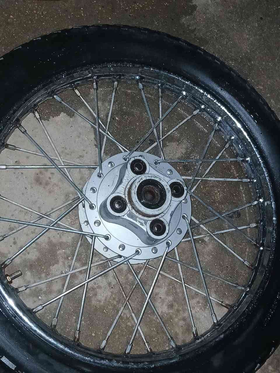 متوفر توصيل 📍
يا الله سلام عليكم شاصي ارشه كلك للبيع 
محرك شغال 
سبايدر طياري 
وياله كامله امامي وخلفي كامل هوه والتاير 
واكو بعد غراض واتساب ***********
بس تعامل اطلع كبل مكاني بابل الحمزه الغربي الغزالي
