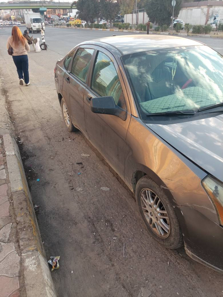 فورد فوكس 2010الون سلفر رقم دهوك كولا بيلادي *********** أربيل, العراق
