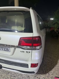 جكساره موديل 2017   محرك 8 اصل 5700.   Vxs اعلى فئه   جكات. فول لاخير ...