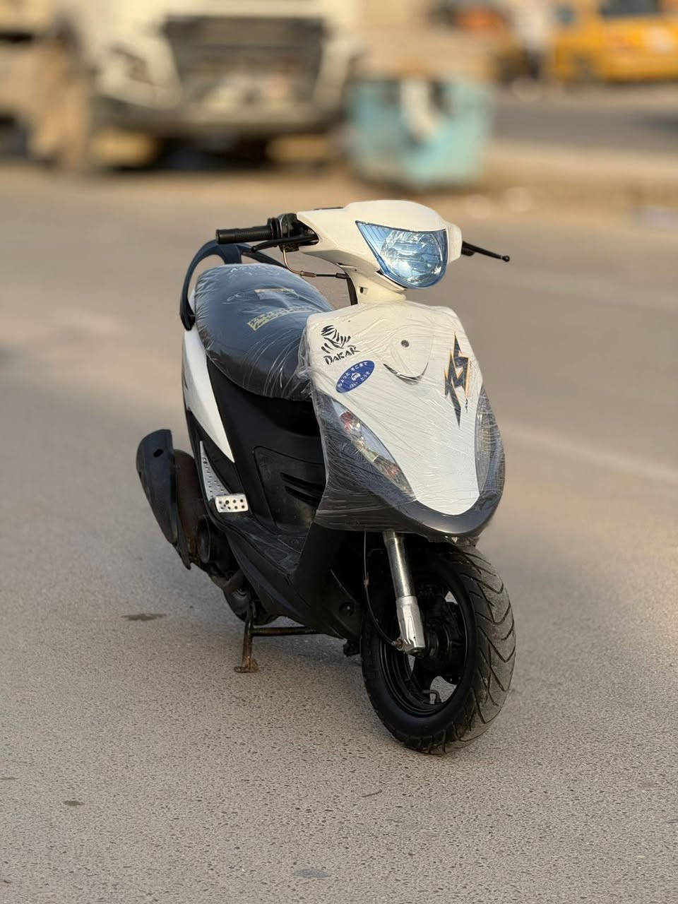 السلام عليكم... مكلف بالنشر
ماكس عدله بلادية 🏍️ كله شغال سلف وهندر وكهربائيات واوراق كامله كل نقص ما بيهه جيب فيتر وتعال فحص السعر*(650) العنوان مدينة الصدر قرب سوق عريبة الإتصال على صاحب دراجة ***********
