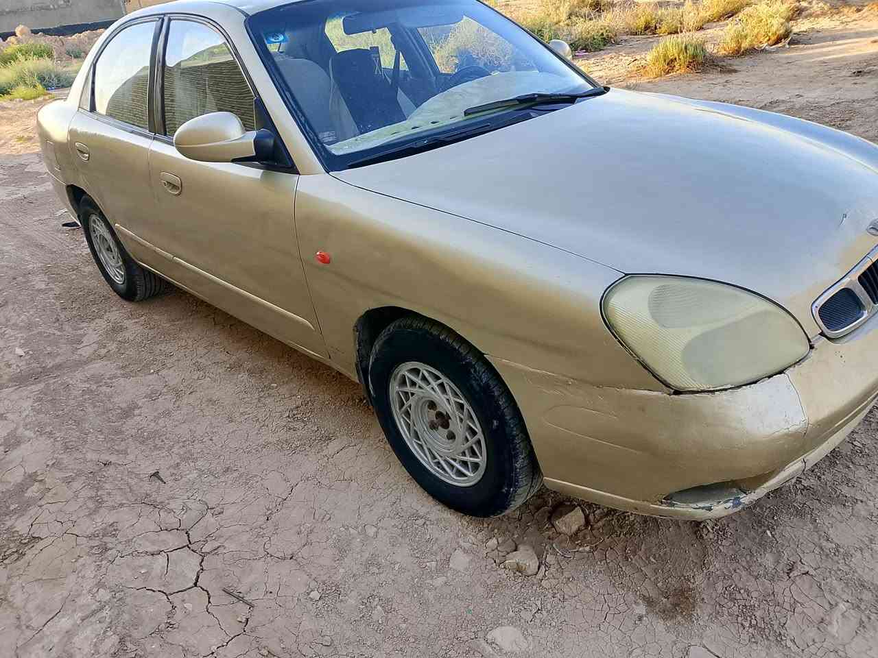 نوبر 2 مديل 2000 محرك او كير جديد تبريد شغال ويل كب رقم انكليزي بسمي مكاني واسط بيع فقط ***********  السعر 26 او بيه مجال
