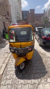 تكتك • ٢٠١٩ • بغداد شارع حيفا