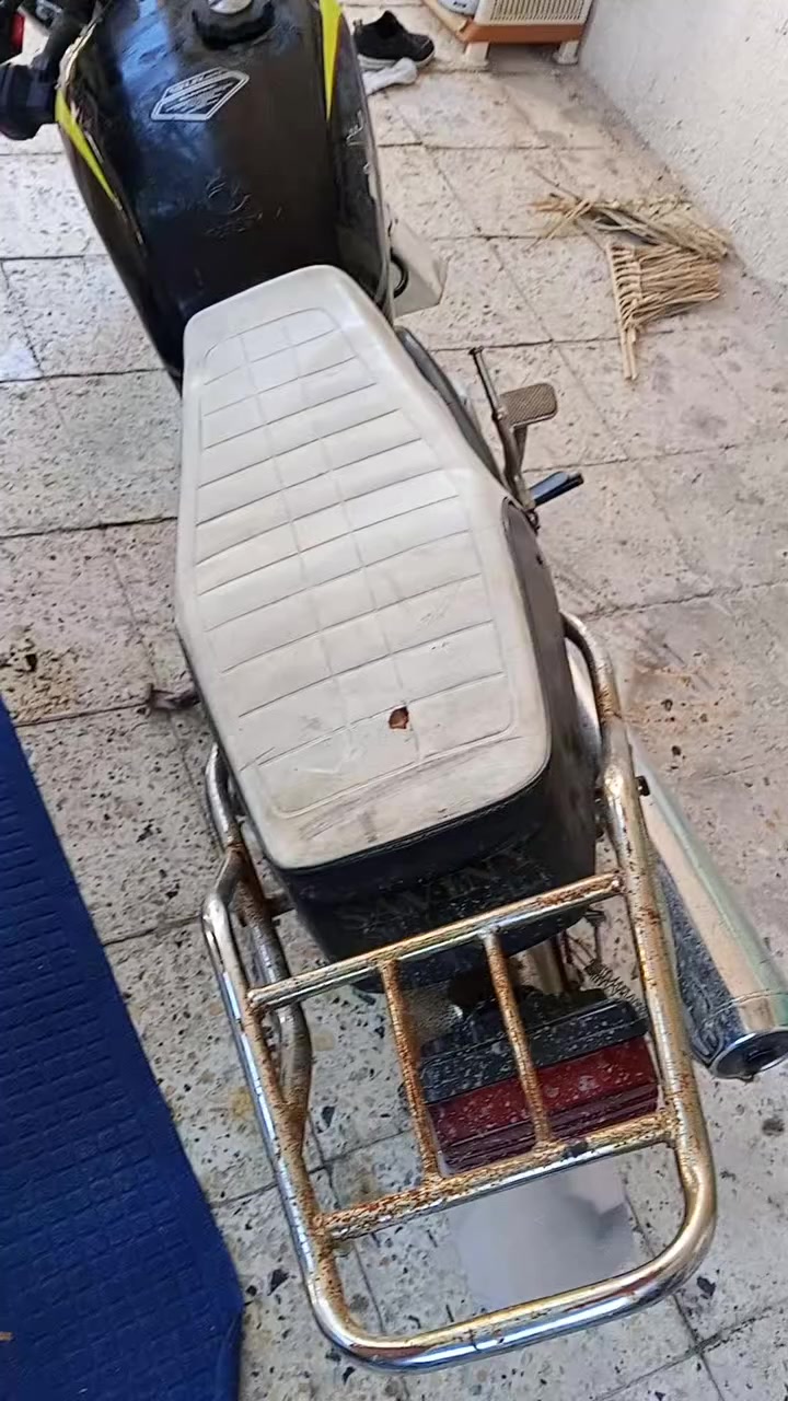 للبيع سعره مناسب بس كون شراي تعال خاص


**إذا كنت صاحب هذا الإعلان وتريد حذفه لأي سبب، رجاءا أرسل رسالة إلى الدعم الفني**