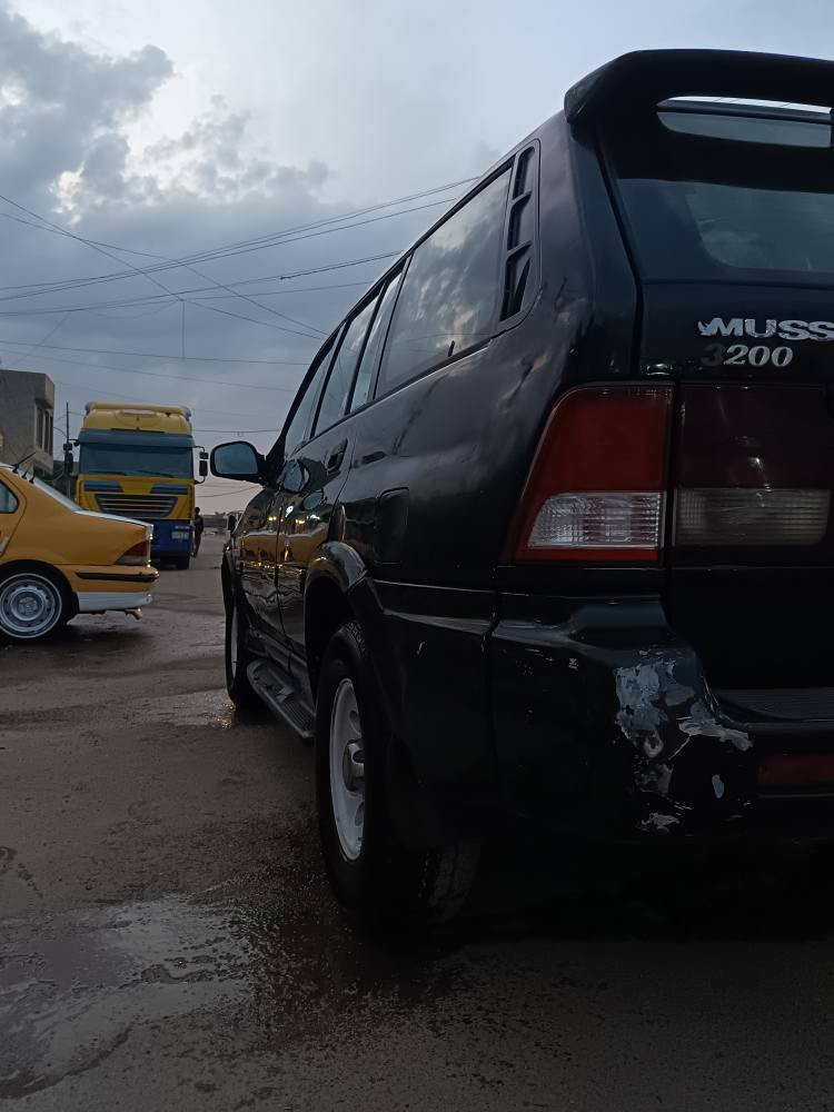 للبيع او مراوس سانك يانك 
موديل 99 
محرك وكير  بطه 3000 ديلكو قبق ابيض
صدر 60 ٪
كهربائيات شغاله
شاصي مكفول 
رقم كربلاء بسمي 
سنويه 28
السعر 50 وبيه مجال 
مكلف بل نشر 
رقم صاحب السياره 
***********
*********** بغداد, العراق
