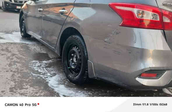 سيارة نيسان سنترا 18 للبيع حادثها في بغداد جهة اليمنة
تخم تاير جديد ويلات جديدة صدر امامي خلفي جديد
السعر 97$ السيارة باسمي سنوية جديدة أرقام إنكليزي مع تحياتي للجميع 
*********** أبو حيدر
