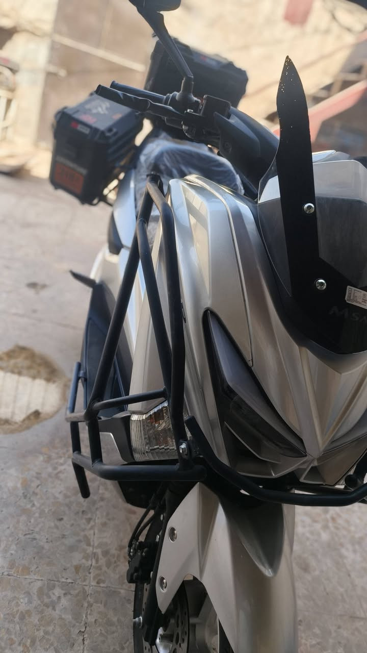 مـڪلف بنشر..  السلام عليكم  دراجه شحن نوع    (GTR) 
6بطاريات ليثيوم السرعه 99حقيقي 140 المسافه 57ڪم تقطع الشحنه الواحده دراجه خير من الله صار شهرين مشتريها.. للتواصل مع صاحب الدراجه.. 
اتصال او واتساب على الارقام تاليه،،( 782 286 5122)(‏‪***********‬‏) للستفسار.. الله يرزق الجميع 💚
