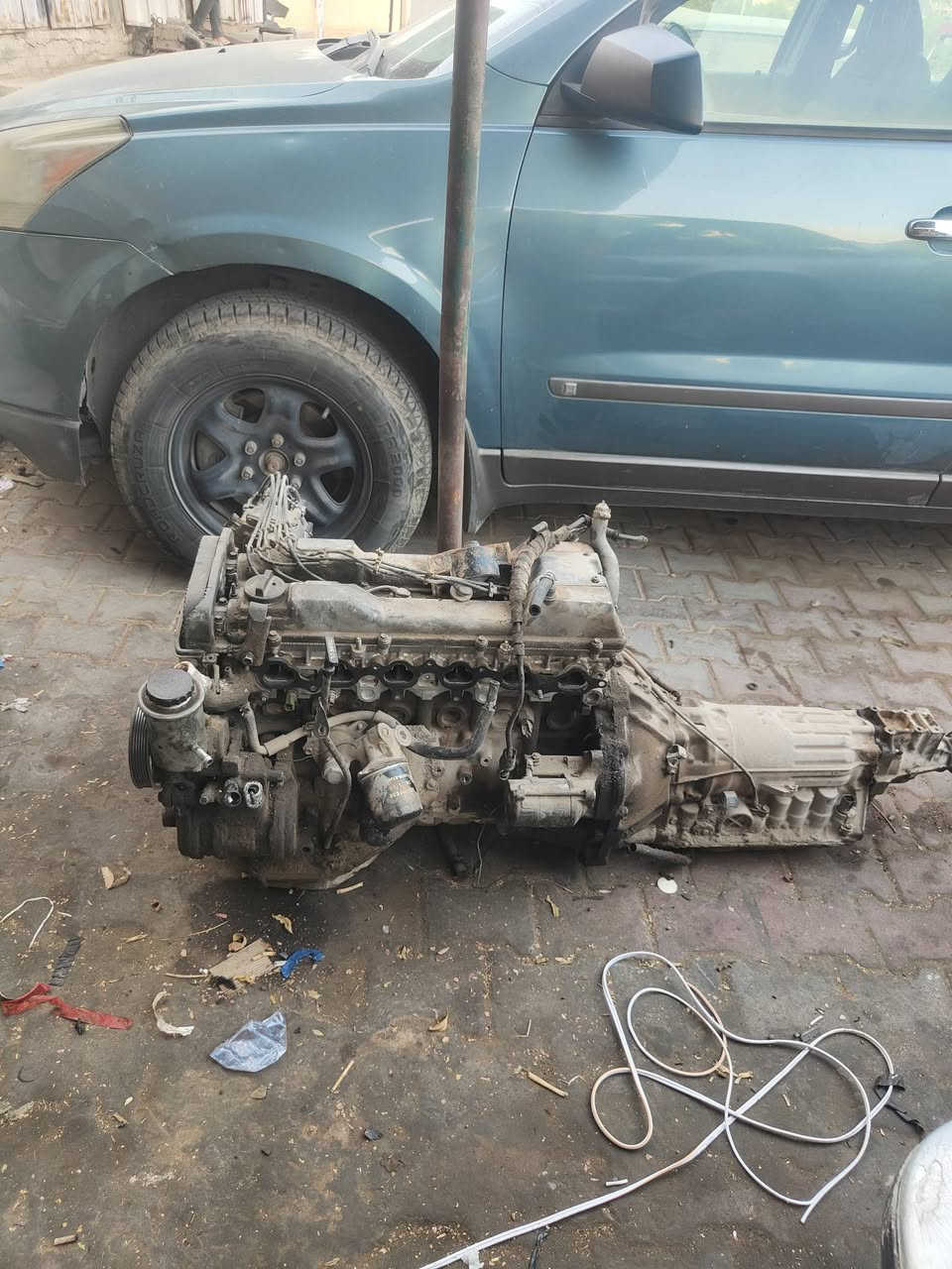 سلام عليكم مكينه 2ونص كير شرط الشغل ولمكينه مفتر بيه يطق بيه سلف نضيف باور
مكاني كربلاء المقدسة ***********
