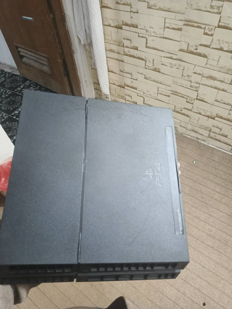 السلام عليكم بلي فور فات اون لاين تحديث 13.02 يعني تكدر تهكر جديد لوك ستيكر يده عدد 2 مع غلاف قير وغلاف جلاتيني كامل لليده سعر تفضل خاص ***********
