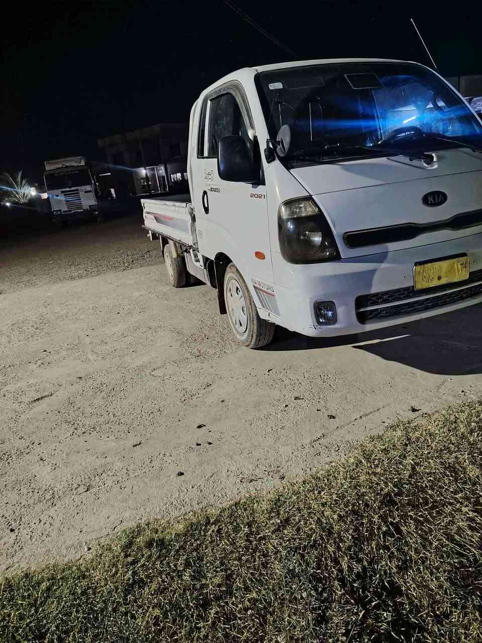 مكلف ......    السلام عليكم يوجد كيه موديل 2015 ادوات للبيع مكفوله من كلشي  صدر نص عمر محرك بي بدايه صرف  تايرات جدد    الاتصال ع رقم ***********. غزوان سماعيل السبعاوي
