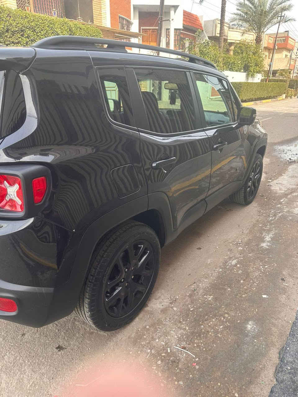 السلام عليكم 
جيب رينجد موديل 22امريكي
حادث جاملغ صبغ فقط 
صور حادث وسونار مرفق 
مكينه تيربو 1500 ماشيه 39
مواصفات المعروفه 
بصمه تشغيل عن بعد 
كشن كهرباء 
شاشه كبيره رادار وإحساس
وكامره دواره
مكان السياره بغداد البلديات 
120نهايته
***********
