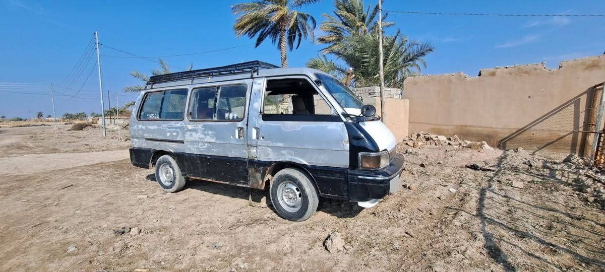 ماشاء الله تبارك الرحمن للاستفسار *********** كيا بستا شرط التحويل ثاني يوم موديل 1994 السعر 24$ ورقة كير ومكينة واكسن مكفولات صدر أمامي خلفي جديد كهربائيات شغالة هيئة وغرامات مصفرة رقم ديالى أجرة ألماني ( العنوان ديالى بعقوبة)
