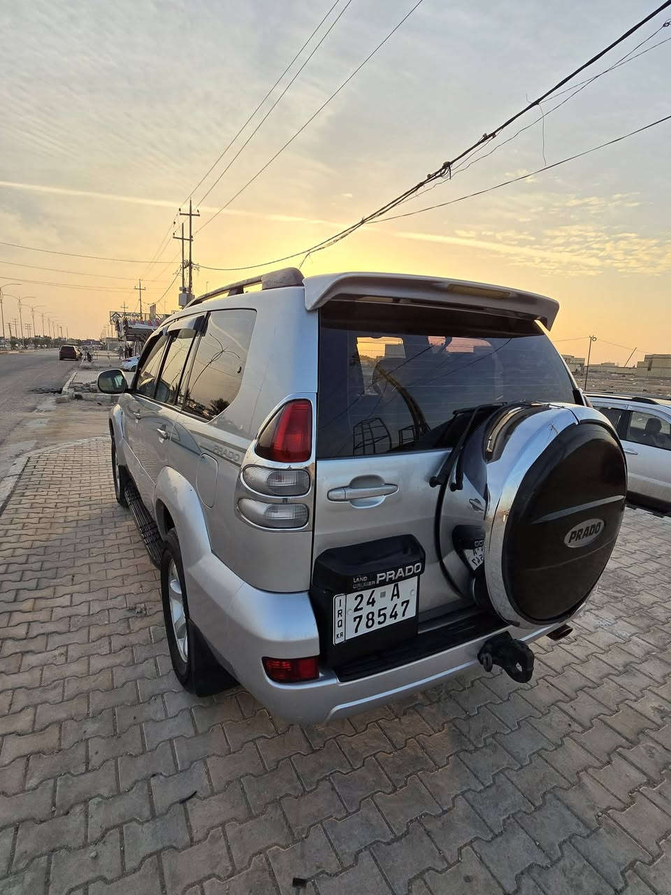 برادو 2007 رقم دهوك
محرك 6 سلندر 
بيه صبغ 4 قطع 
بيه منضومه غاز 
سعر 135

***********
مكان سيارة كربلاء المقدسة
