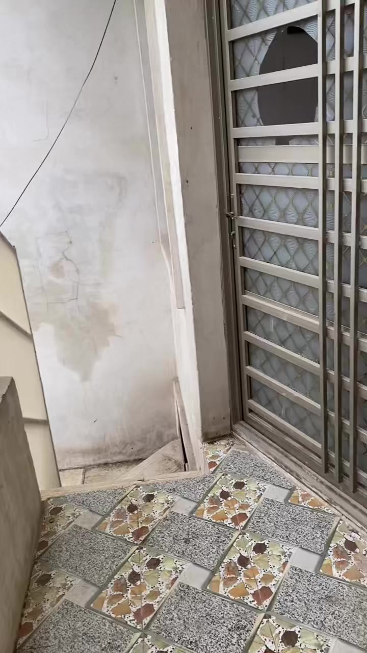 مشتمل طابق ثاني للايجار بشارع جامع مالك ملك ايجاره 450
