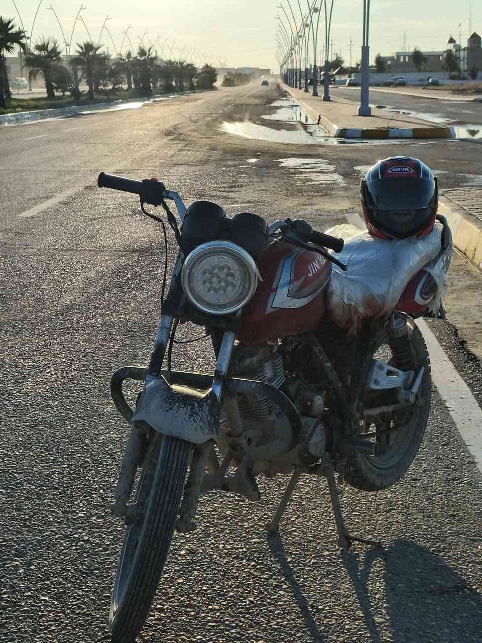 السلام عليكم
للبيع باندا صيني محرك ١٥٠ فول نشاط بي خيط تدخين ٥ كير بي نواقص بسيطه بريك امامي اشاير سيم عداد
ملاحظه بدون خوذه السعر ٢٦٠ وبي مجال بسيط رقمي *********** وبي واتساب مكاني تكريت ماعندي توصل
