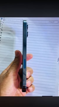 ايفون 13 برو ماكس • ٢٥٦ • ضهره مكسور