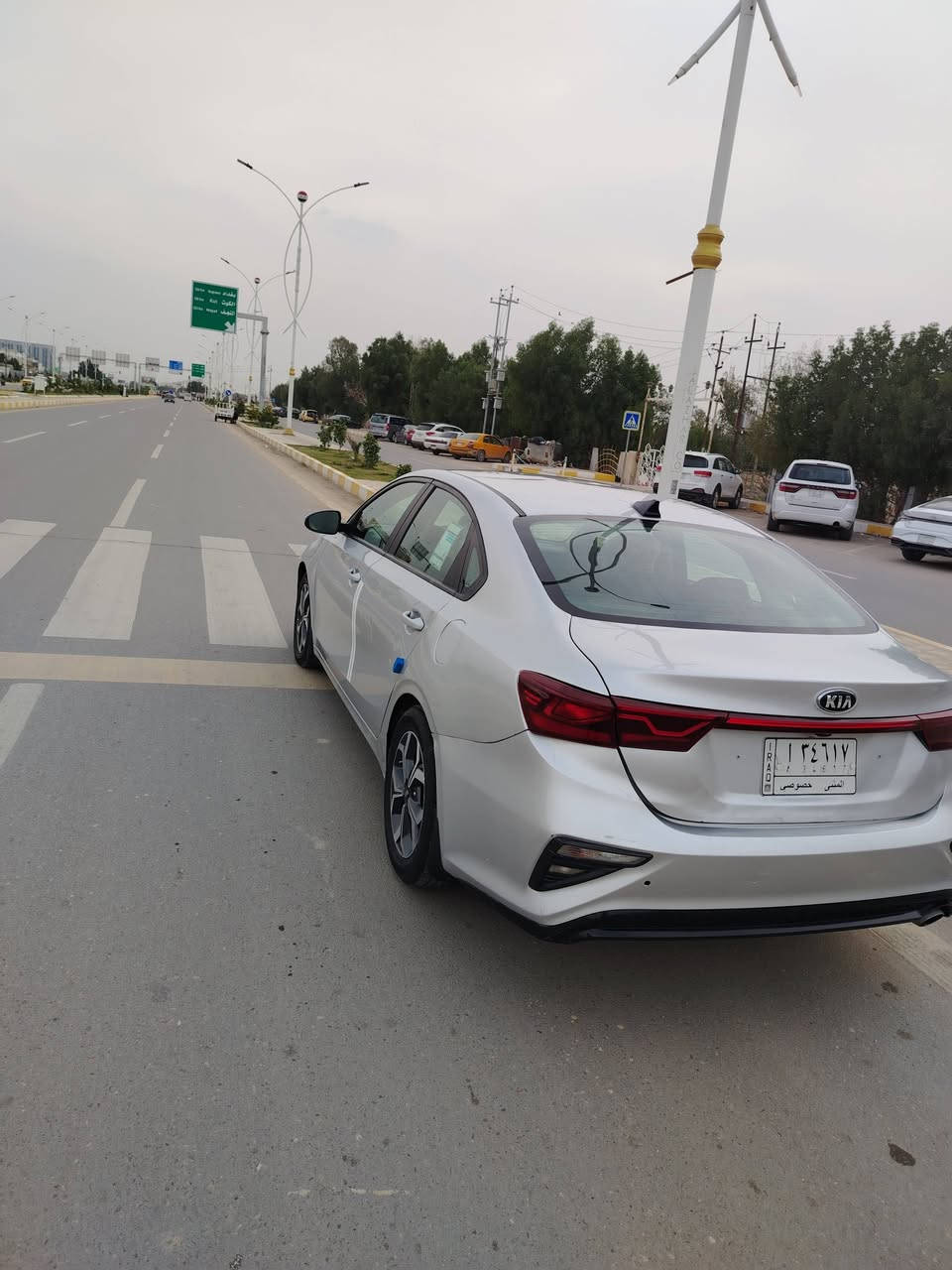 السلام عليكم فورتي 2021 سياره جديده مكينه ما سياره معوقين وكله مضمونه مفتوحه كير حداديه تبريد جاهزه السياره حادثها جملغ خلفي مصبوغ بدون دواخل  وهذ سونارها موجود بل صور  سعر 115 وهذ رقم راعي ***********
