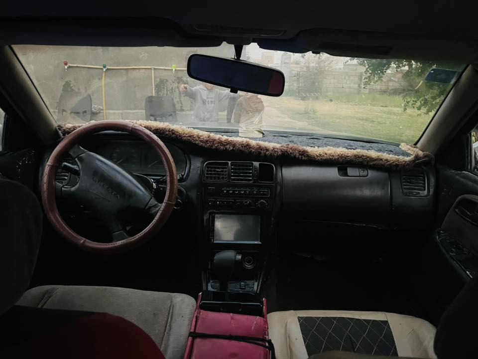 كرستا
السعر 61
تحويل ثاني يوم لن بسمي السياره
تبريد تتفائه
مكاني بين النصر والدوايه 
محرك ونجي ولايت زنون 
كفاله عامه 
رقمي ***********
